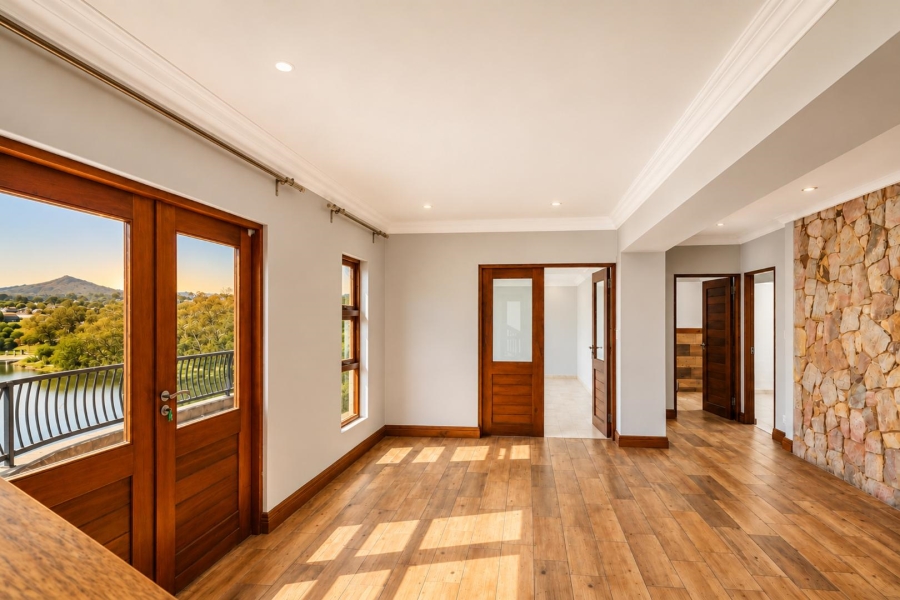 5 Bedroom Property for Sale in Xanadu Eco Park North West